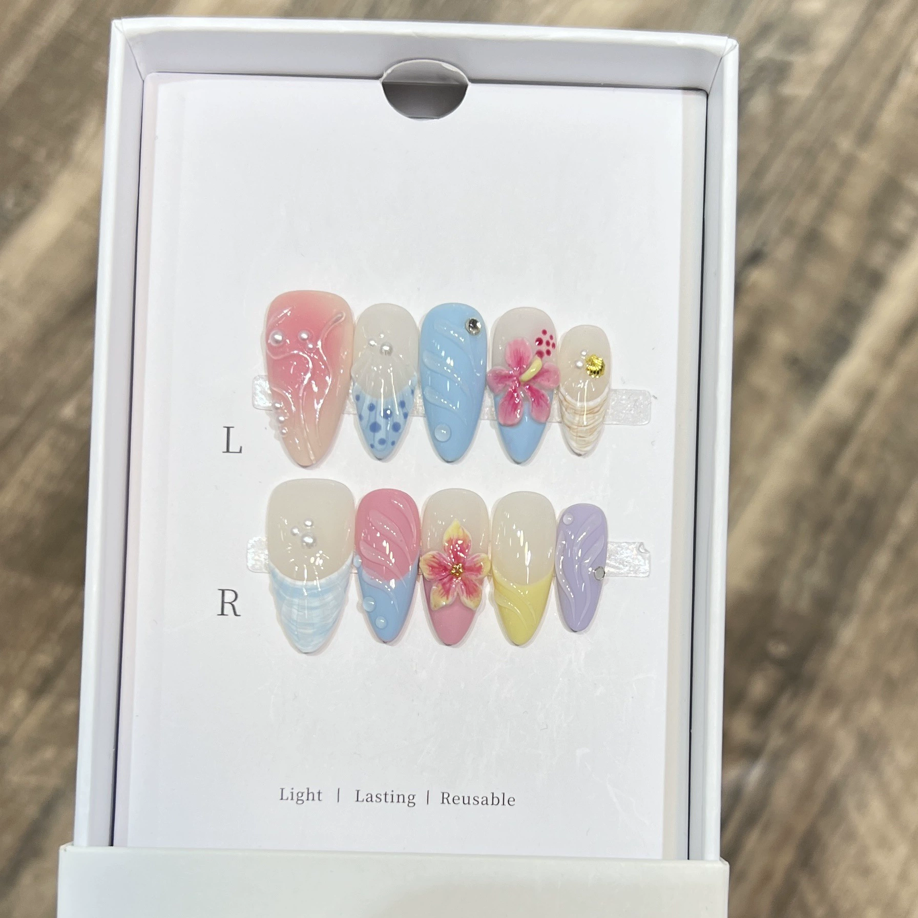 10 Uds. De uñas postizas estil - Nail Art Gold reseña y precio